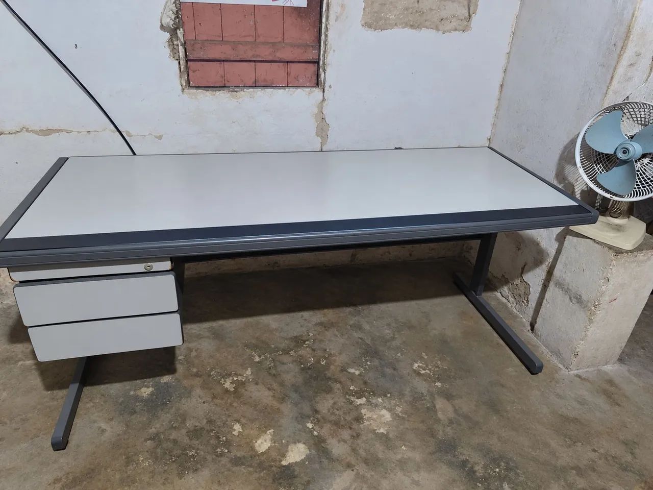 Mesa para Escritório Grande