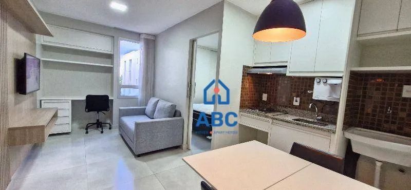 Ed Espaço Vienna - Apartamento Reformado, Mobiliado, Dividido com Garagem Privativa