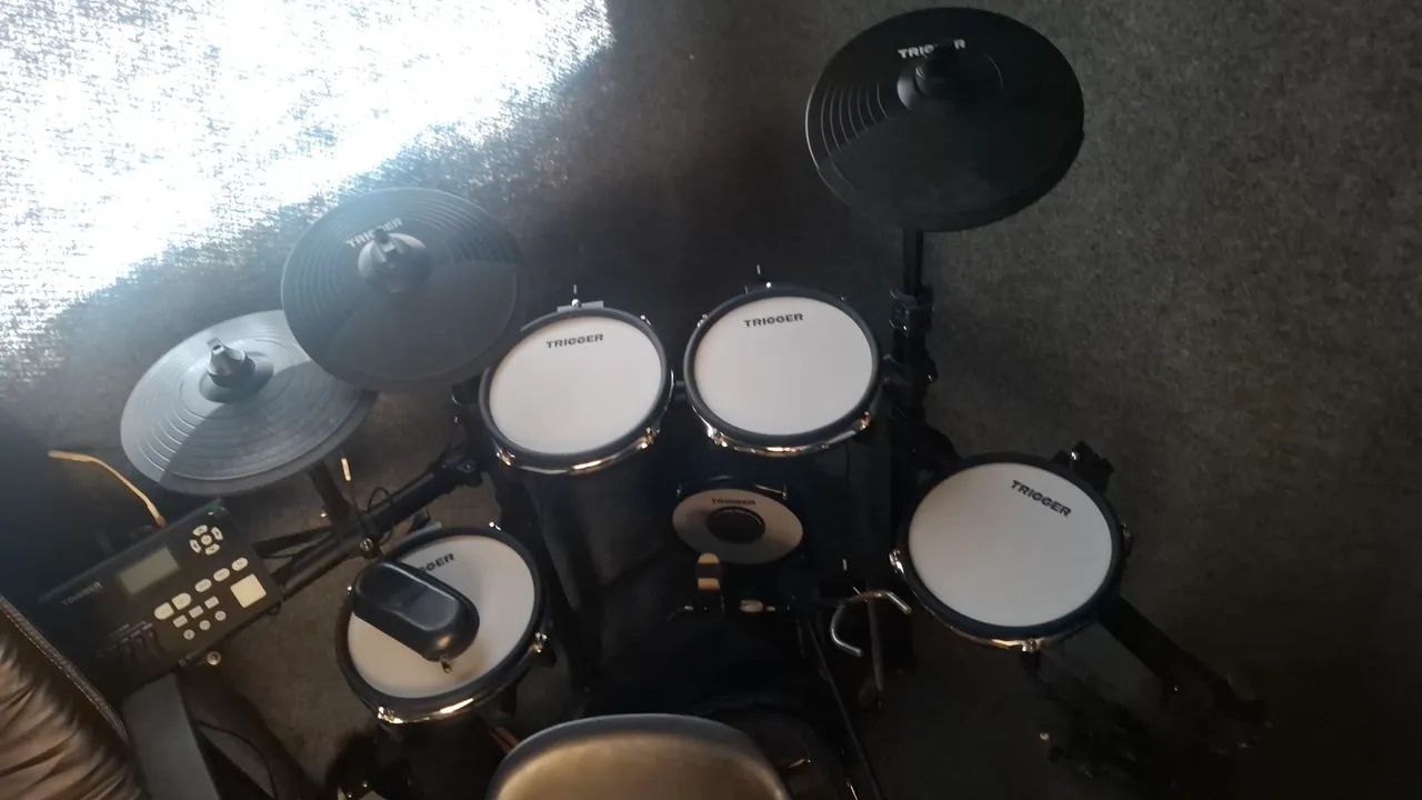 Bateria eletrônica TRIGGER TD600  TOP DE LINHA - Foto 3