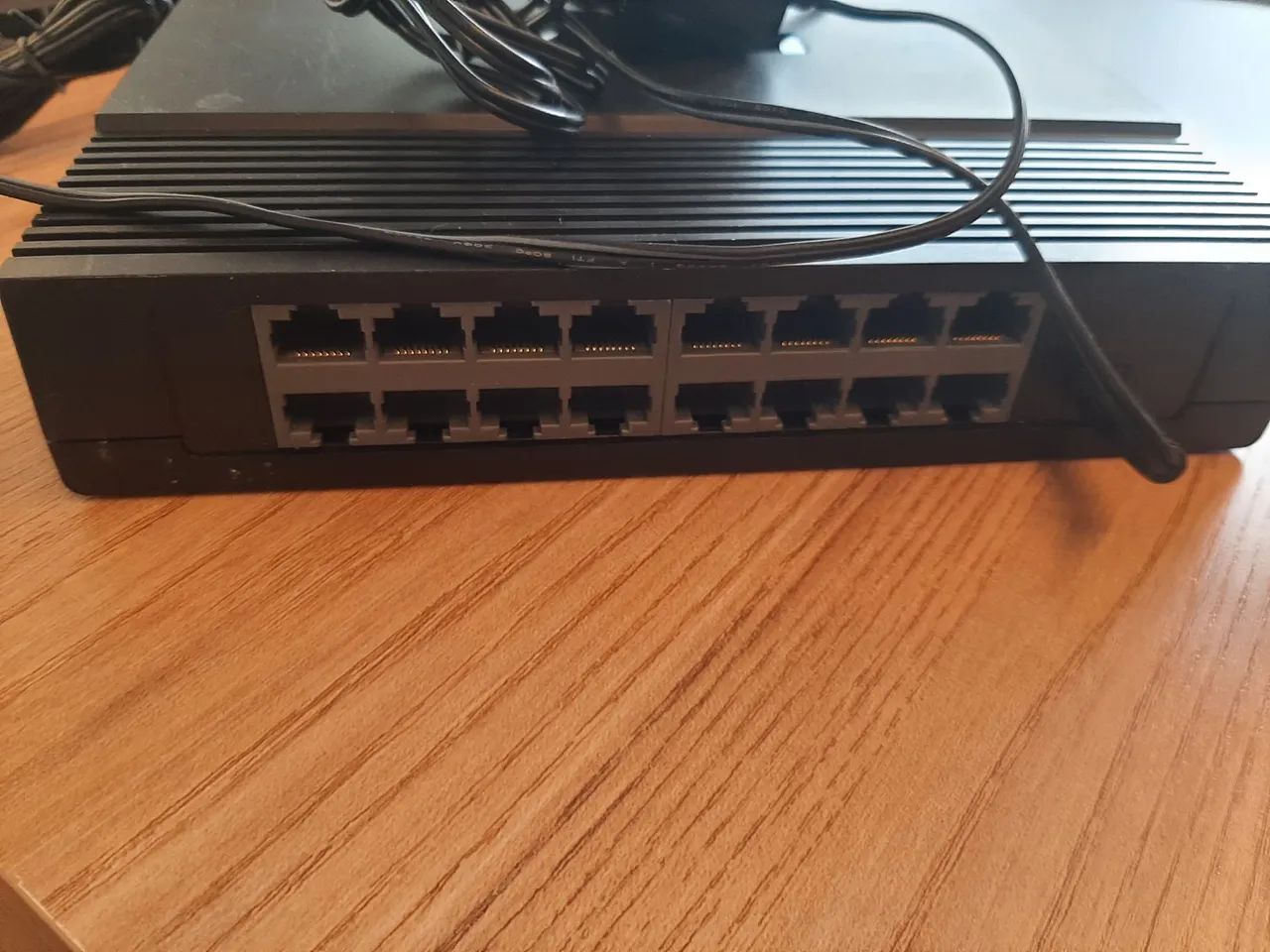 Switch TP Link 16 portas  - Foto 2