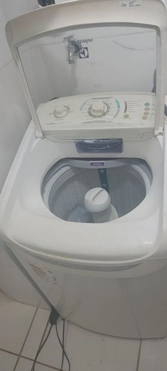 Máquina de lavar eletrolux