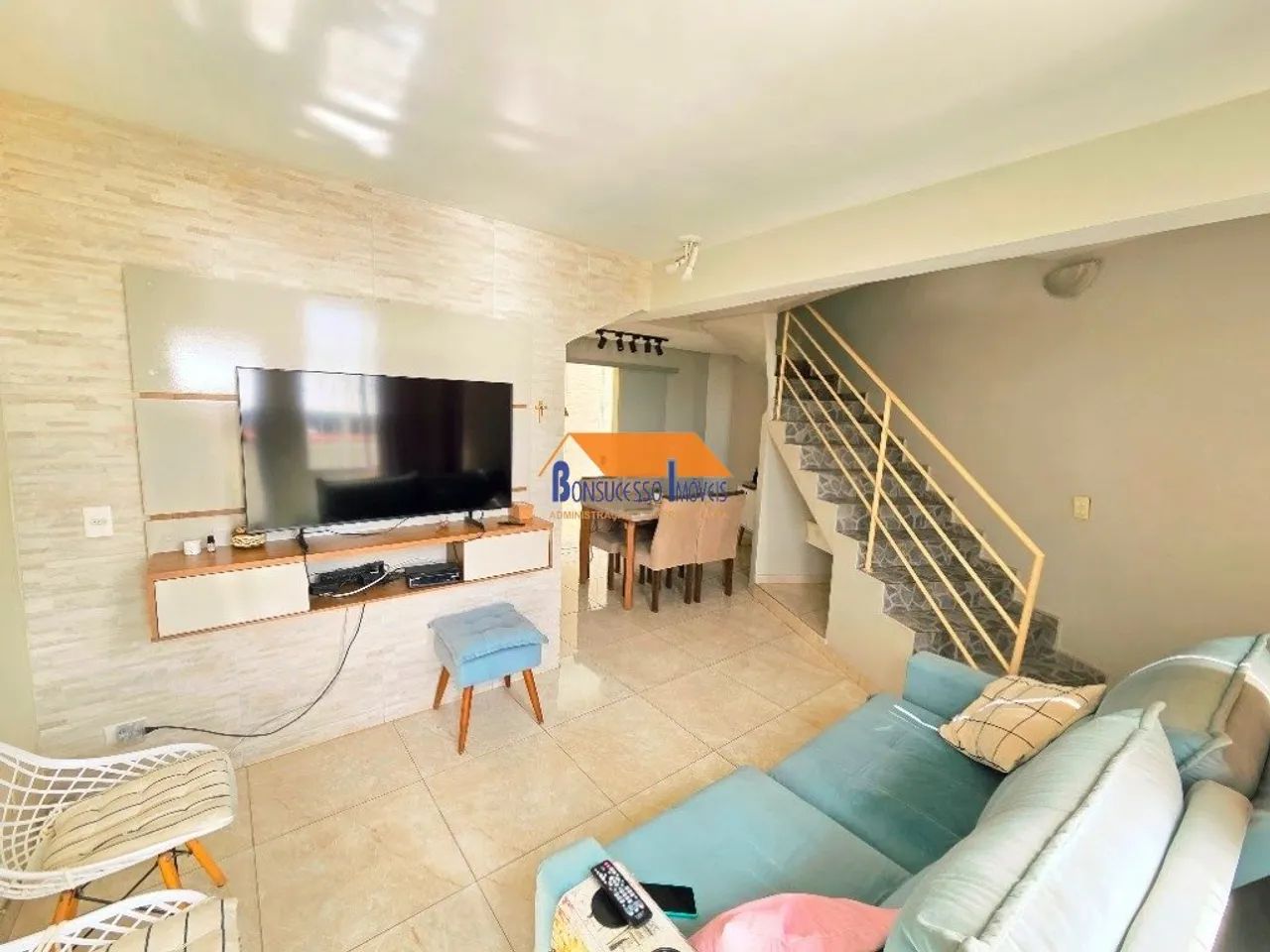 casa duplex de 2 quartos, Bairro Renascença em Belo Horizonte