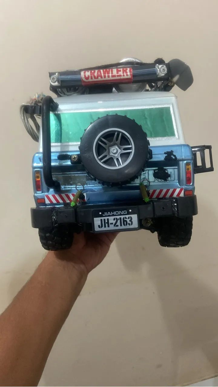 Carrinho de controle remoto 