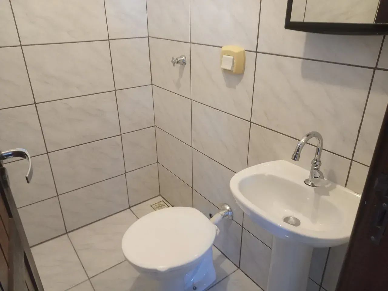 Sobrado para aluguel possui 80 metros quadrados com 2 quartos - Foto 4