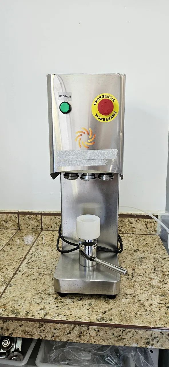 Recravadora lata cerveja