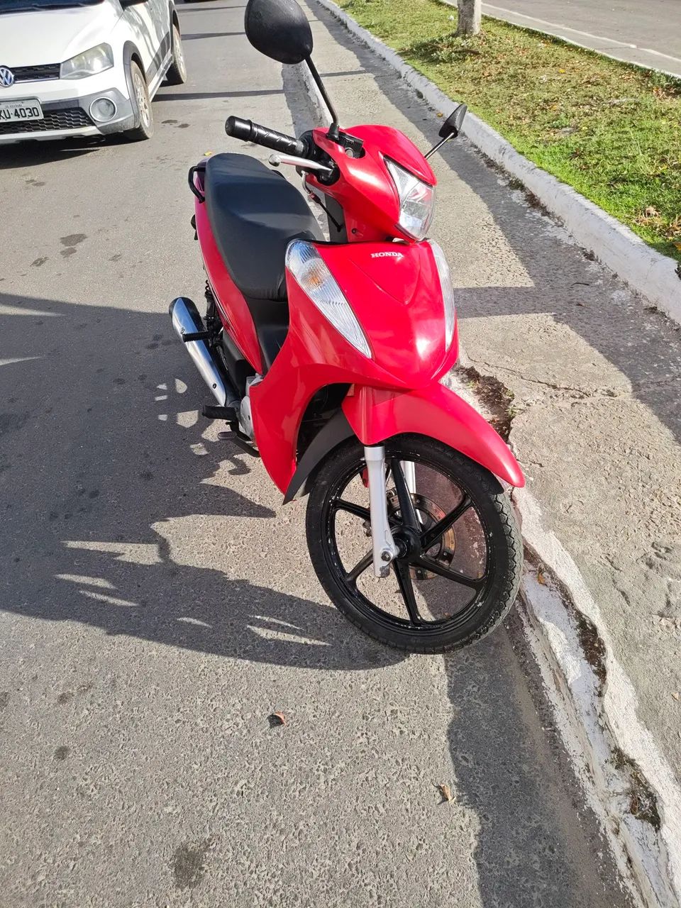 Biz 125 ex 2017 excelente 