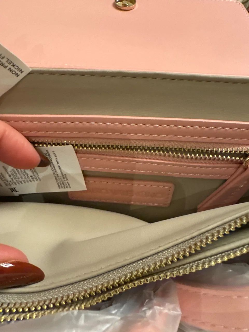 DESCONTO EM TODAS AS PEÇAS  Bolsa Mário Valentino original  - Foto 4