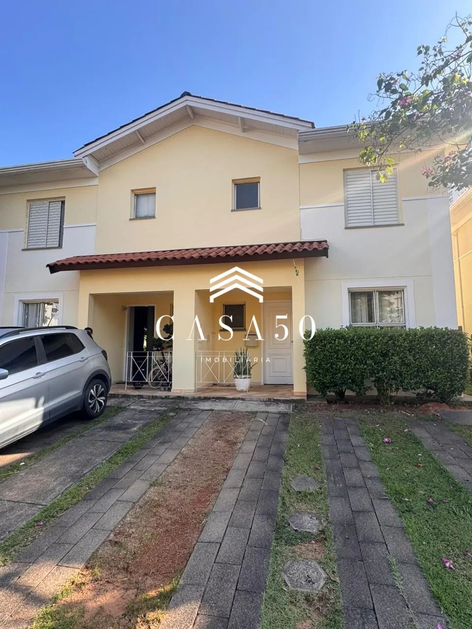 CASA GEMINADA PARA LOCAÇÃO