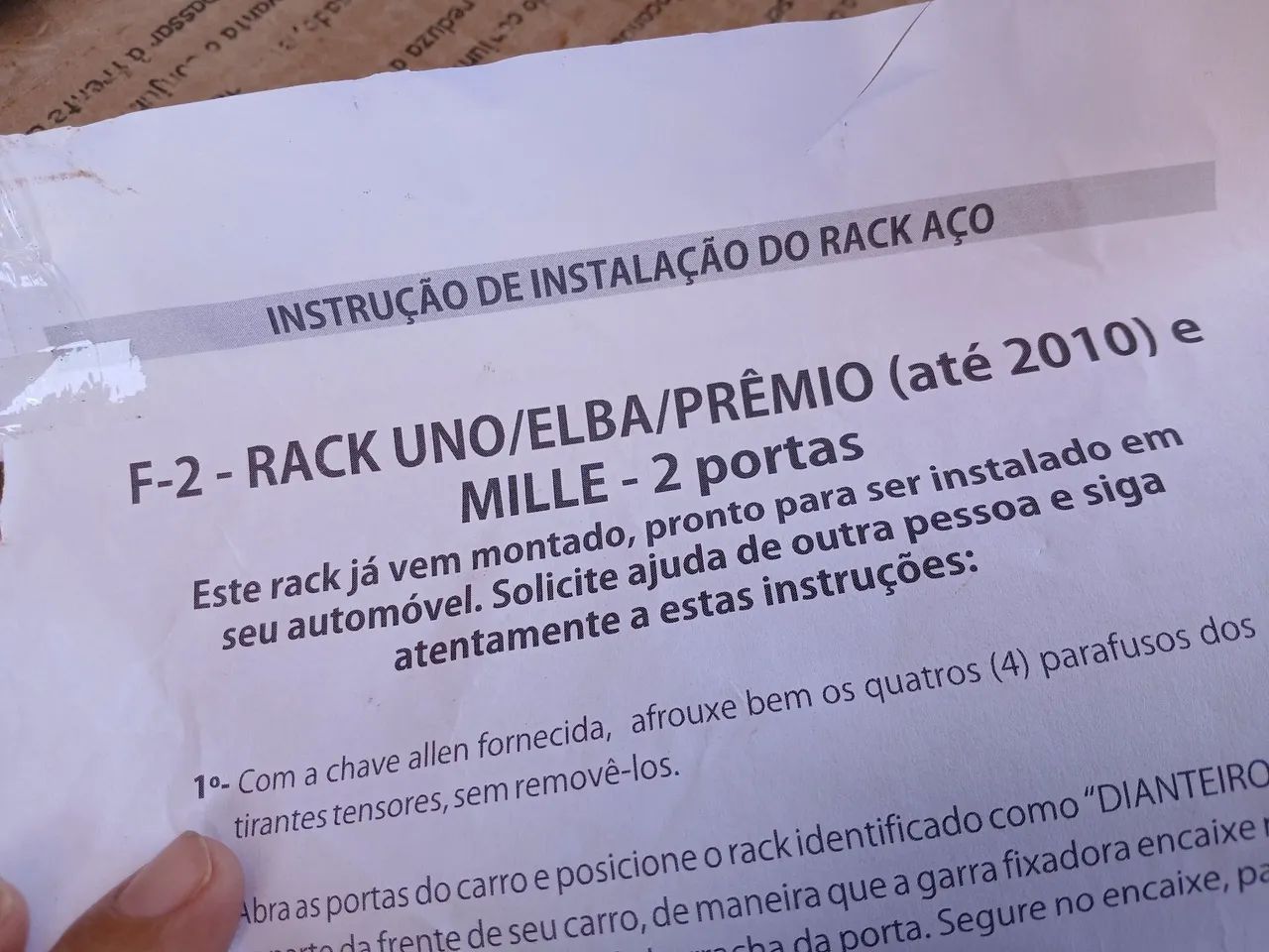 Bagageiro de teto p uno 2010