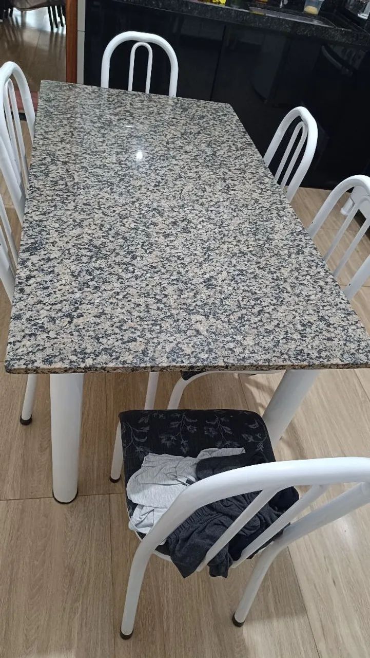 Vendo mesa 6 cadeiras  - Foto 2