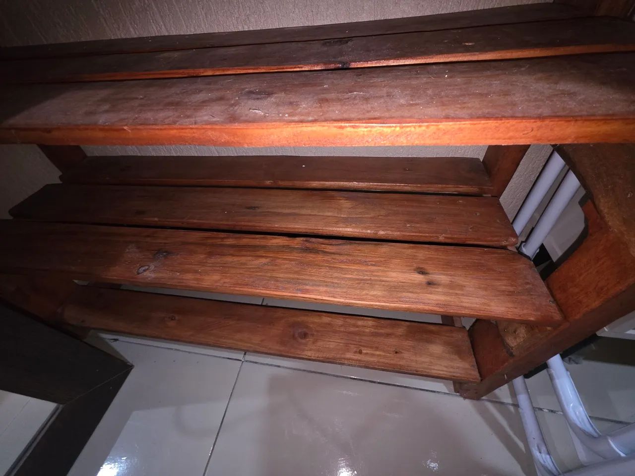 Vende-se Sapateira de madeira  - Foto 3
