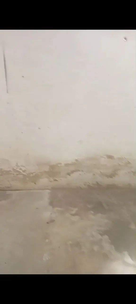 Vende-se casa com terreno  - Foto 4