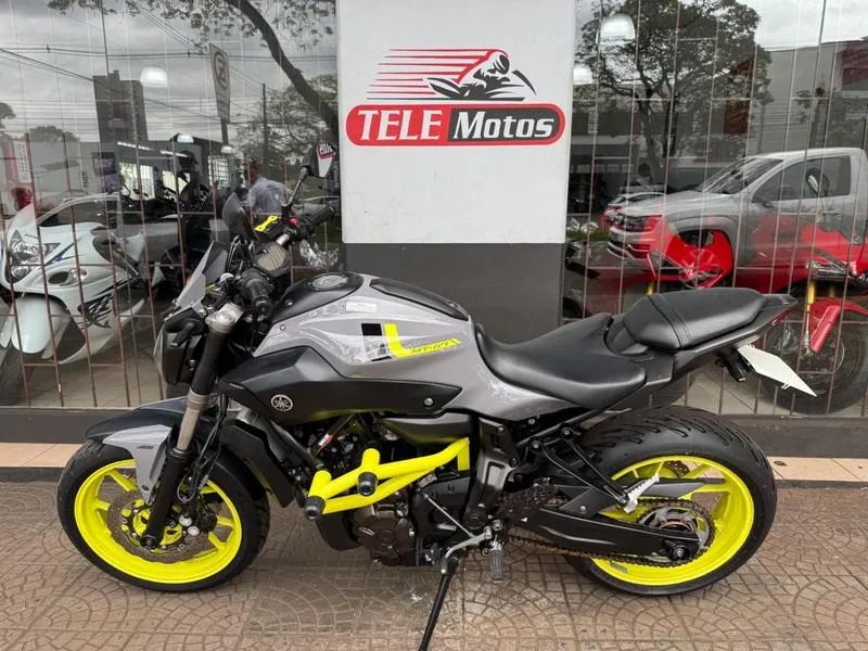 YAMAHA MT07 ABS 2018 - Foto 2