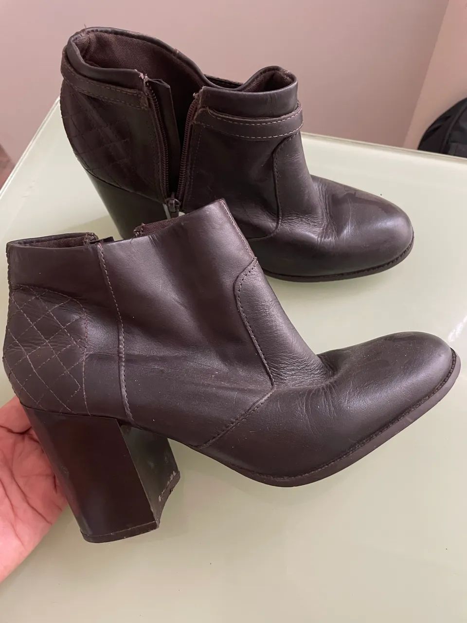 Bota couro 37 - Foto 2