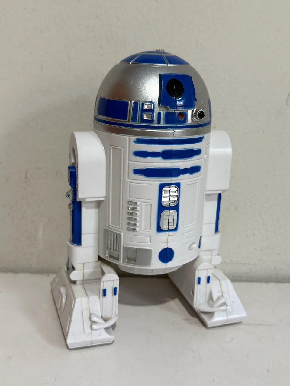 Star Wars - Droid R2-D2 Controle Remoto