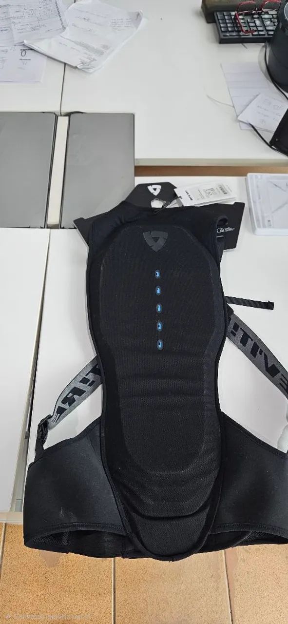 Protetor De Coluna Revit Traseiro Slingshot Black - Foto 2