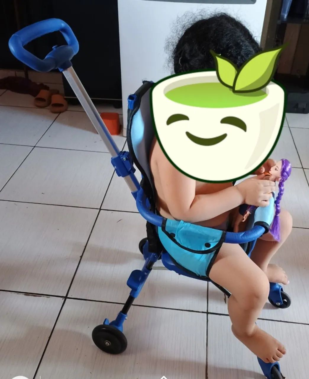 Carinho de passeio infantil dobrável