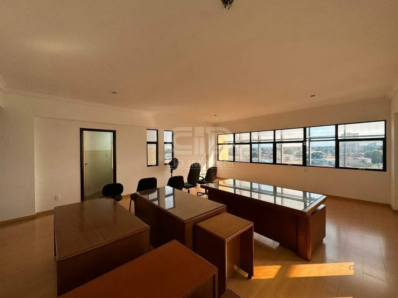 Sala Comercial com 79m² no Ed. Centro Empresarial de Várzea Grande - Foto 5