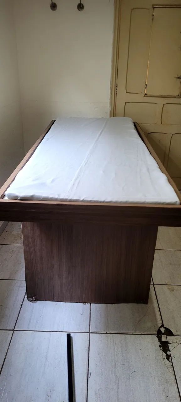 Vende-se Maca de massagem, com baú interno.  - Foto 3