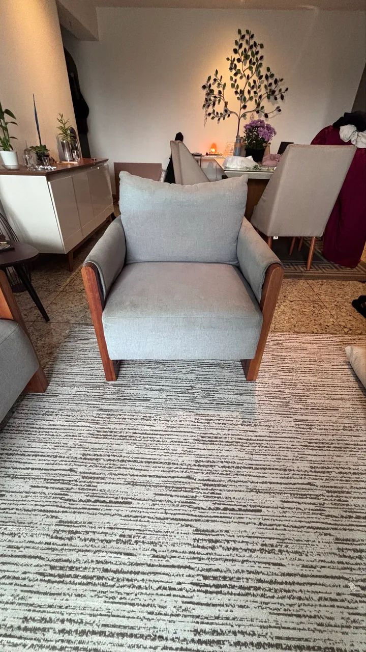 Sofá de 3 lugares mais poltrona  - Foto 4
