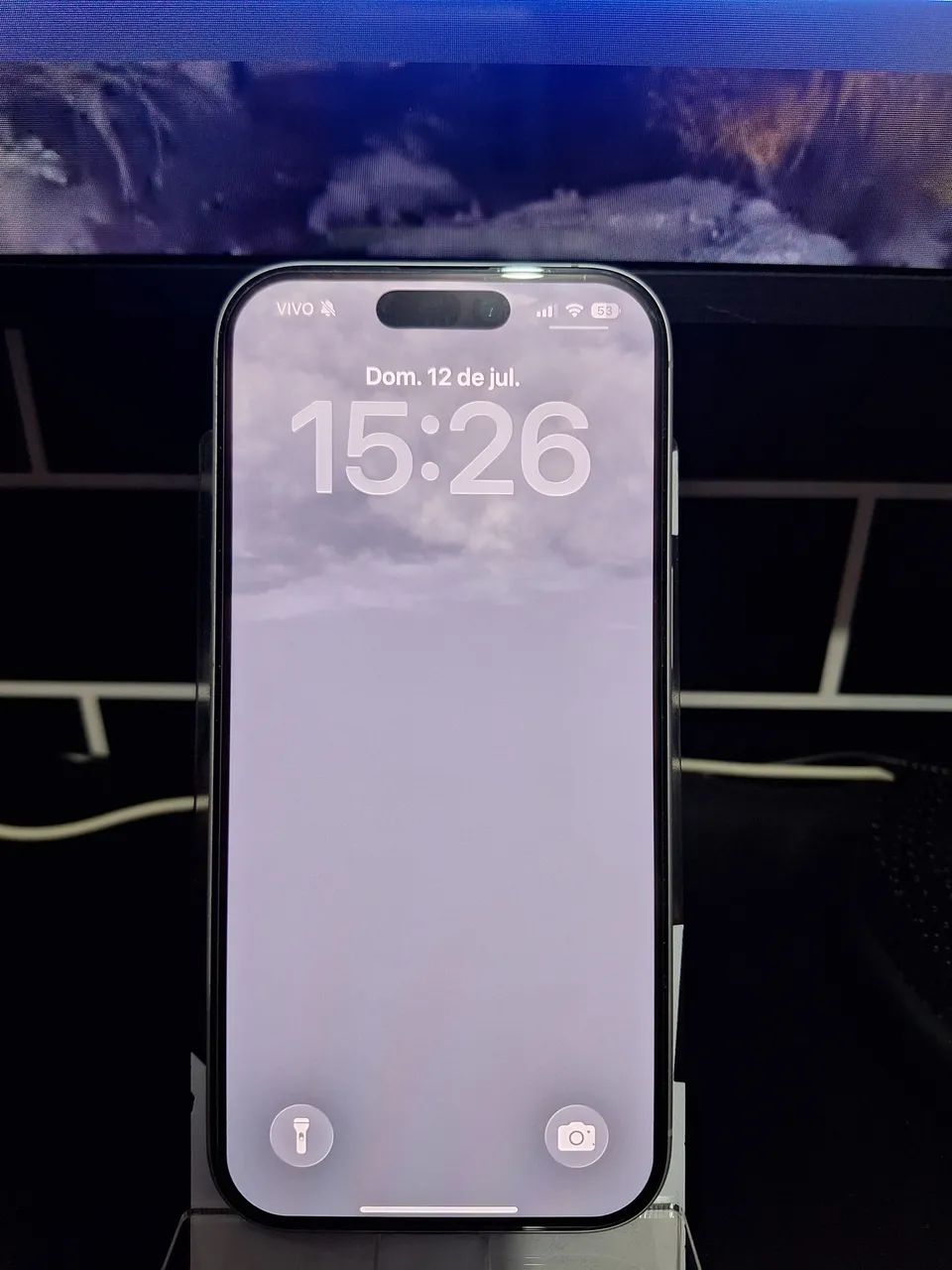 iPhone 17