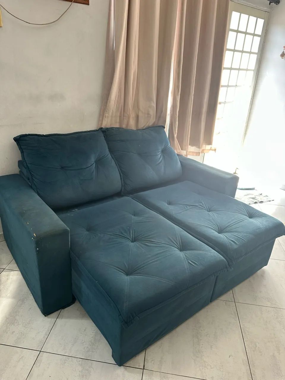 Vendo sofá usado com avarias  - Foto 3