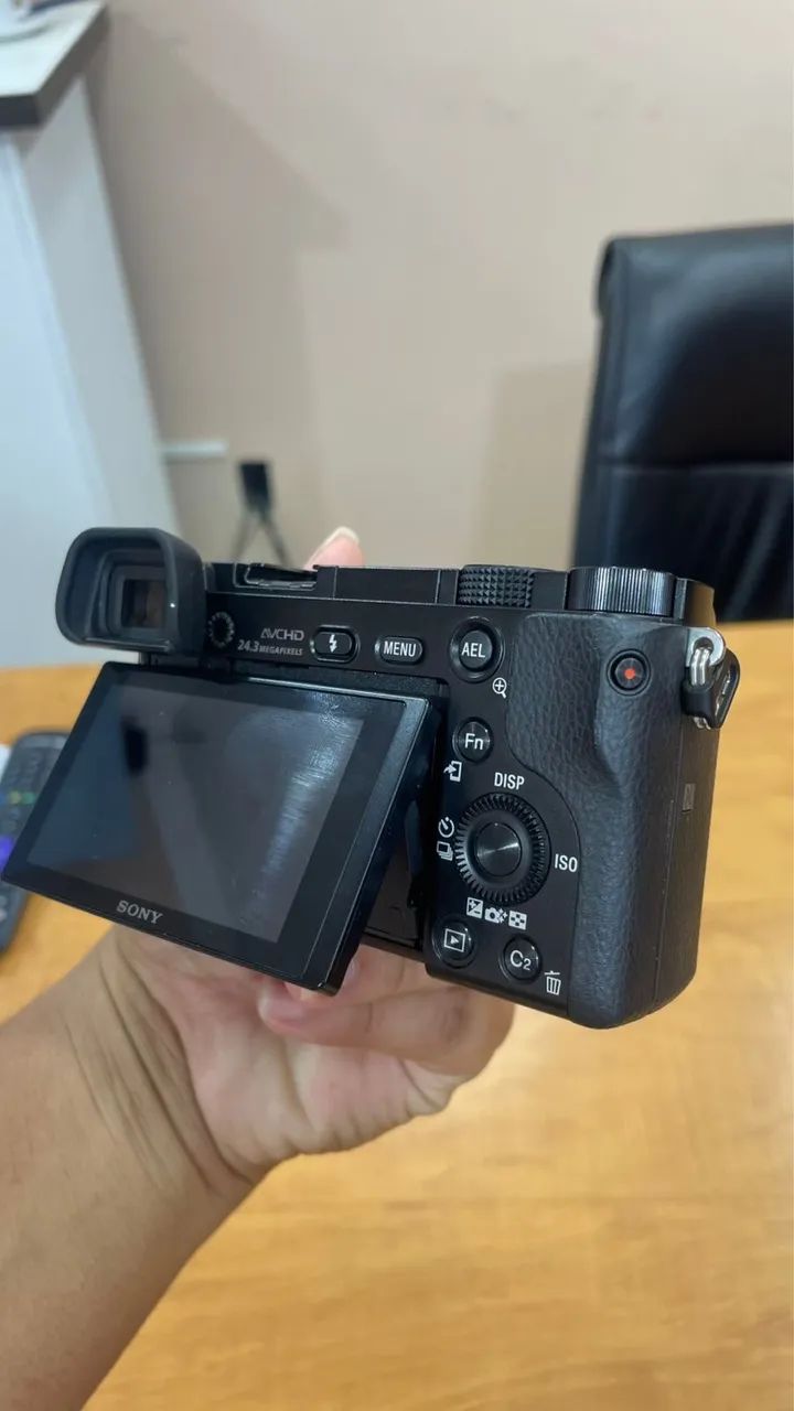 Câmera Sony a6000 - Foto 4