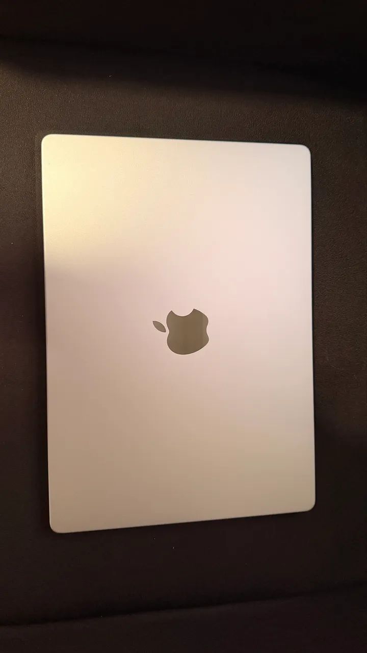 MacBook Pro M3 2023
