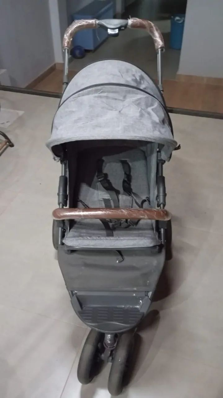 Carrinho de bebê dobrável  - Foto 2