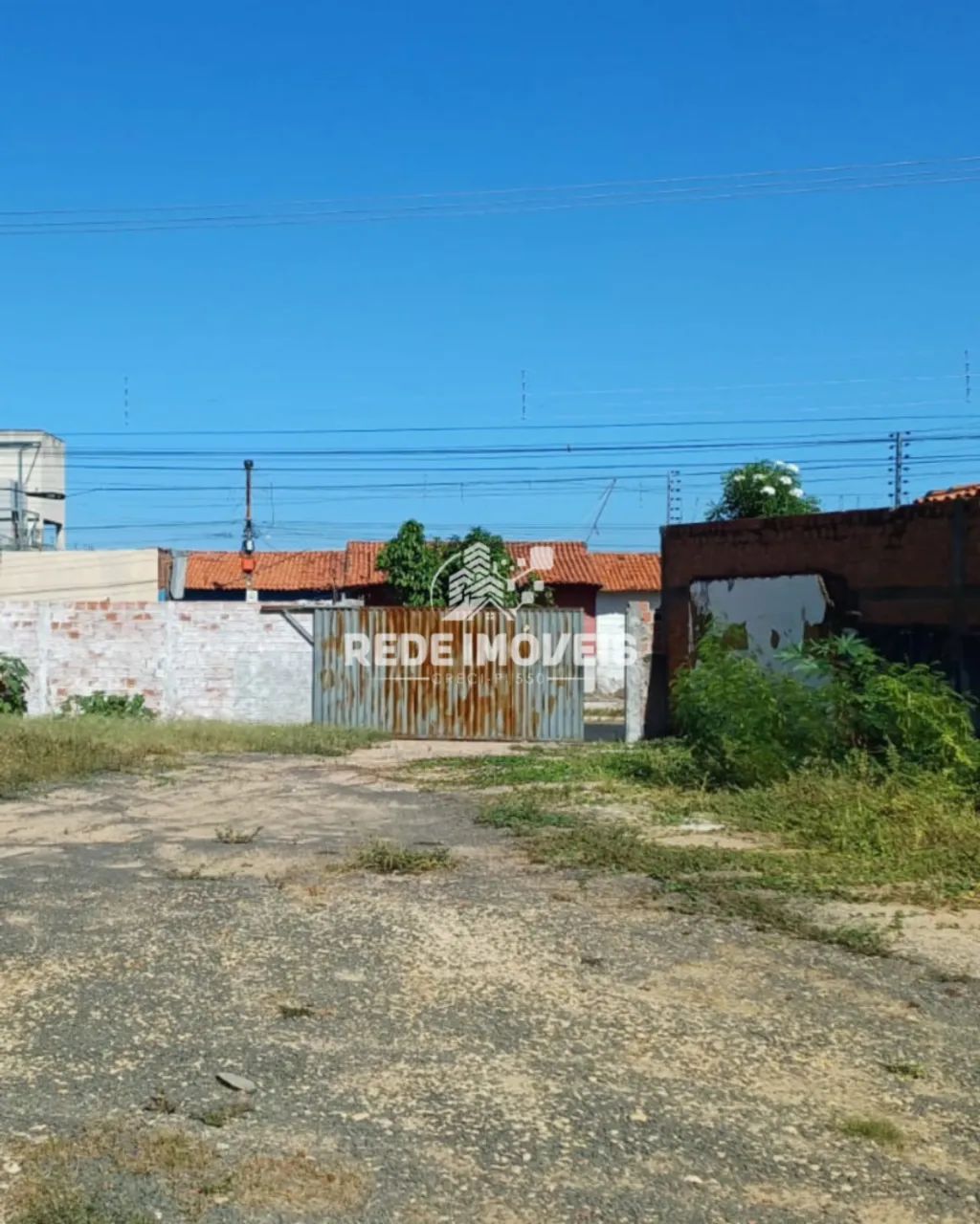 TERRENO NA AV. CENTENÁRIO