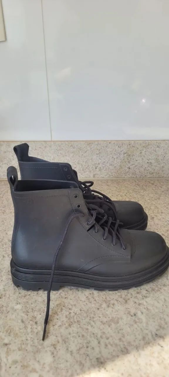 Bota Melissa Coturno Preta