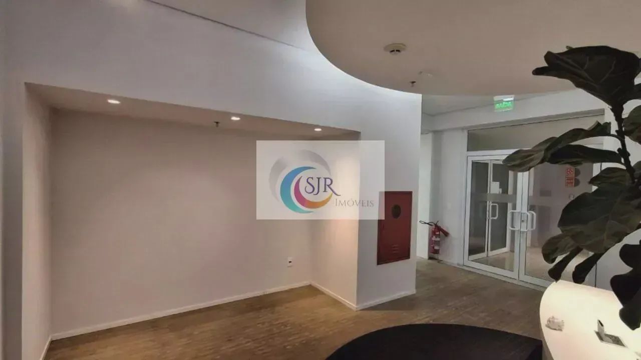 Sala comercial mobiliada de 430,00 m² com 14 vagas de garagem, piso elevado com carpete, f - Foto 3