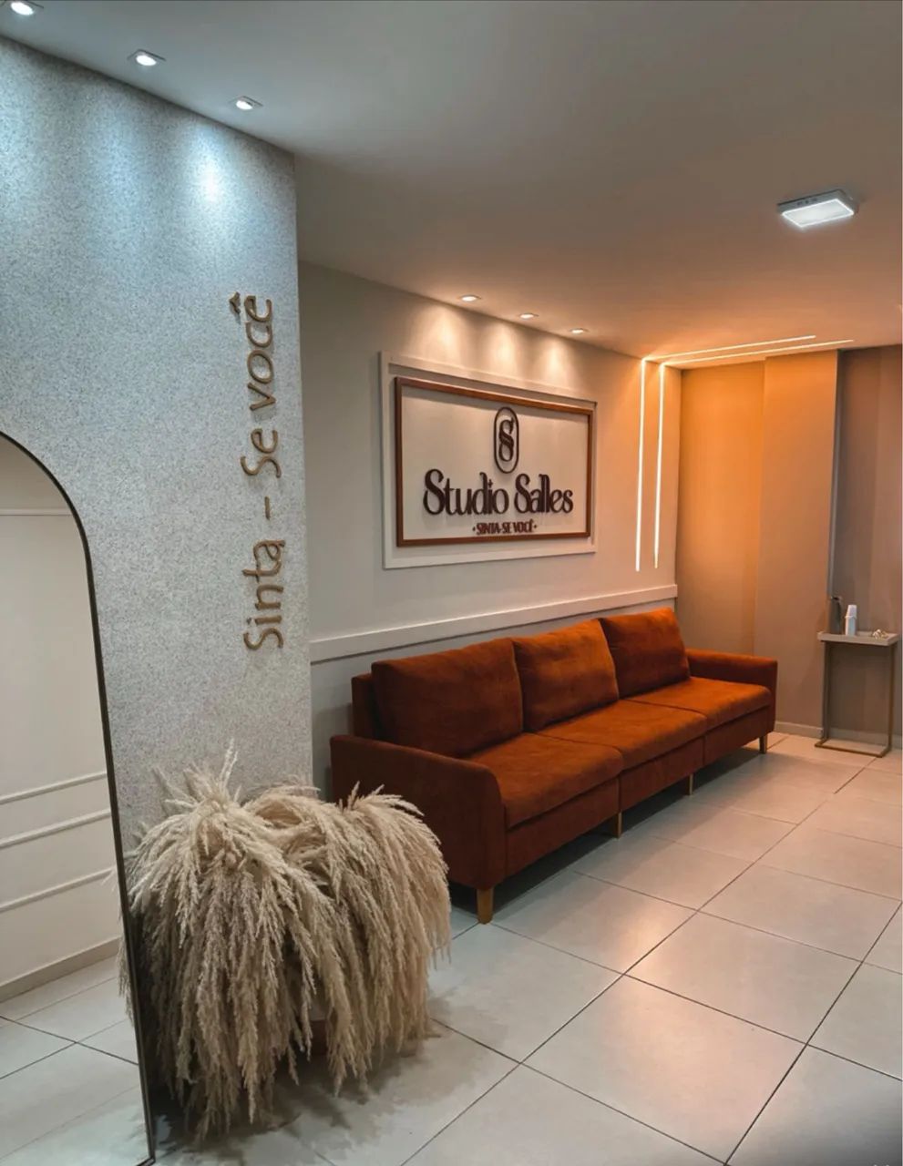 ALUGO SALA COMERCIAL 