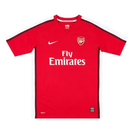 Camisa Arsenal 2010 - Foto 5