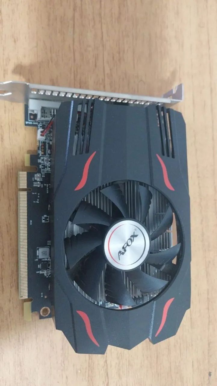 Placa de Vídeo Radeon RX560 4Gb defeito 