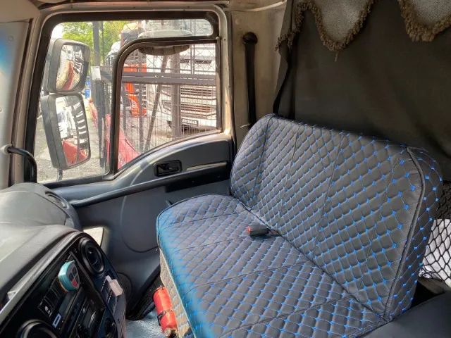 FORD CARGO 1319 BAÚ 2013 - Foto 7