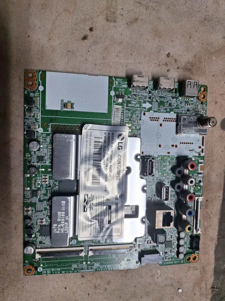 placa principal lg 43un7300psc - Foto 2