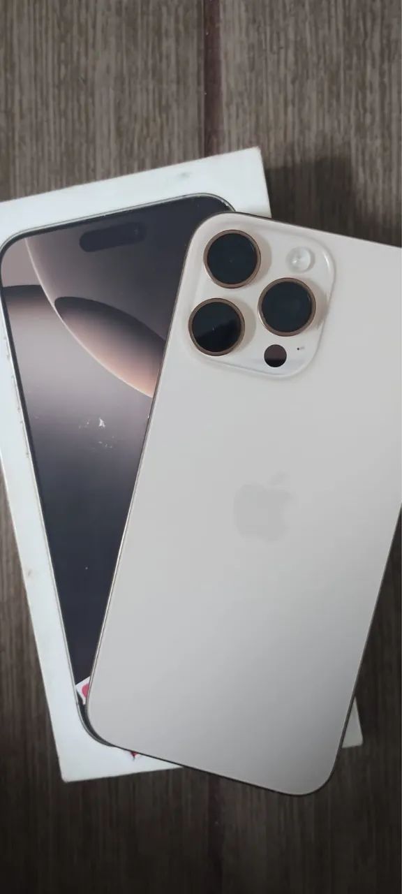 iPhone 16 Pro Max