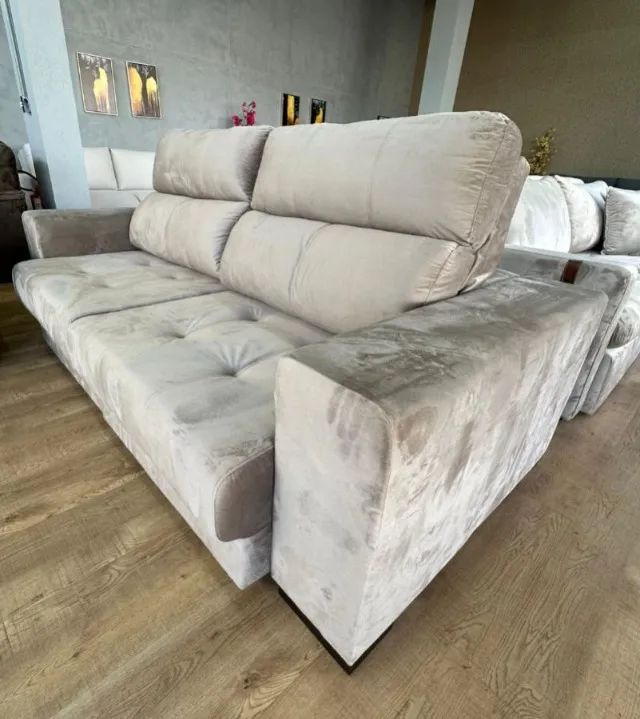 Sofá Retrátil e Reclinável Topazio 2,20m  Oferta
