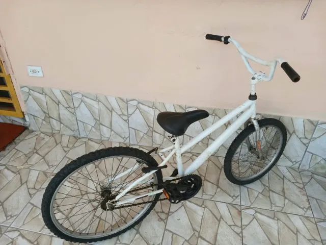Bicicleta Aro 20/24 usada - Foto 2