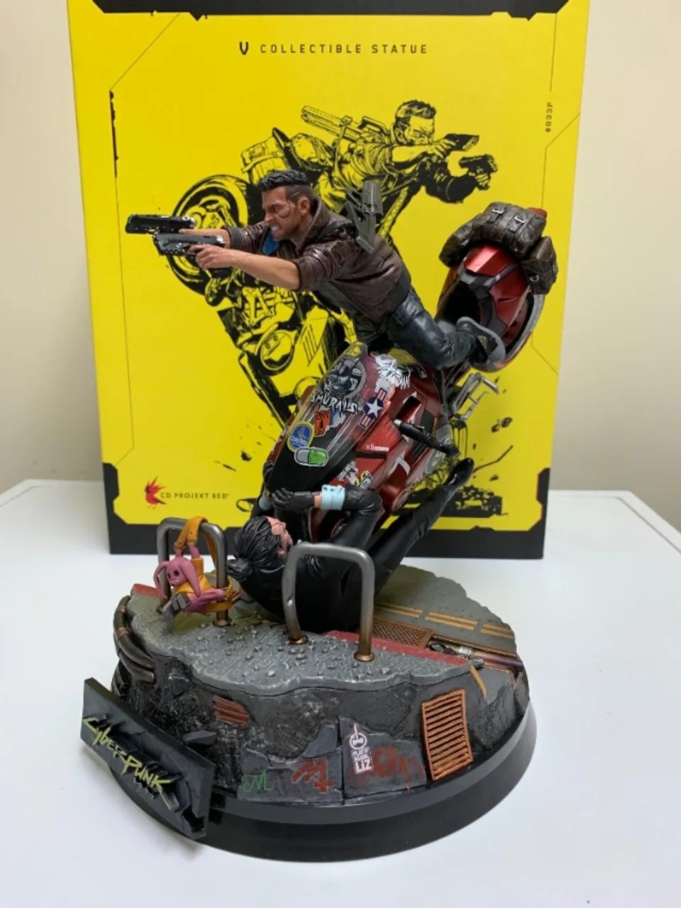 Cyberpunk 2077 V Estátua 