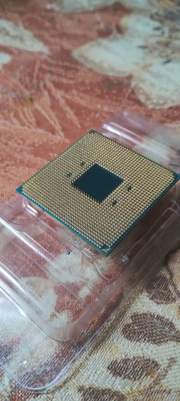 Athlon 3000G - Foto 2
