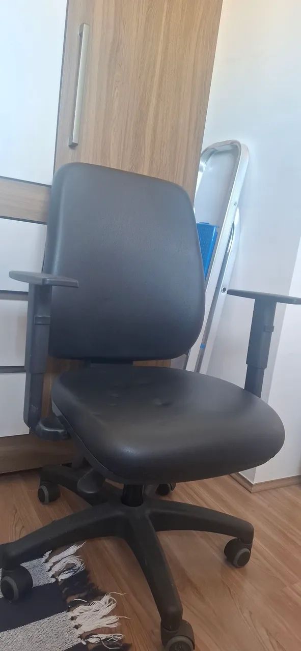 Cadeira de escritório 