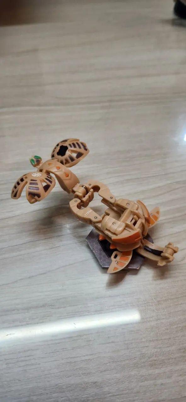 Bakugan Subterra Longfly