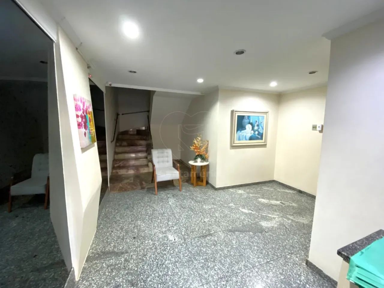 Apartamento à venda e locação no Edifício Willie Davids, no Centro de Londrina - Foto 2