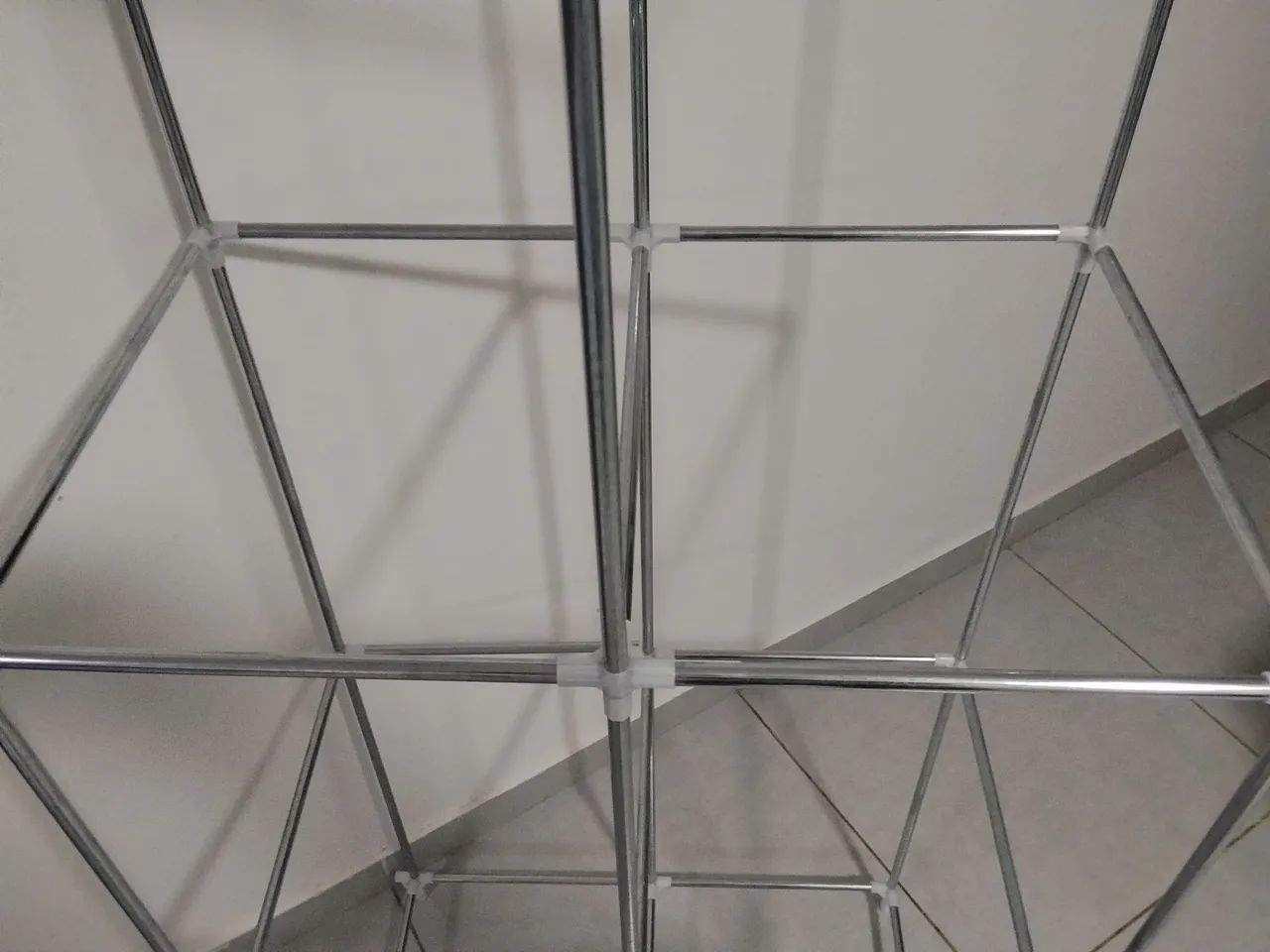 Prateleira de alumínio 