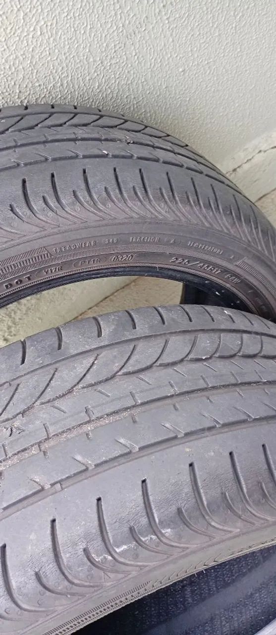 2 pneus goodyear aro 17