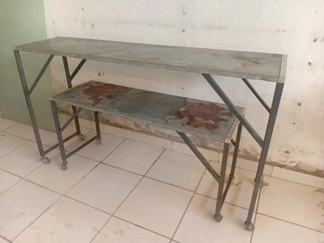 2 bancadas com rodízios. - Foto 2