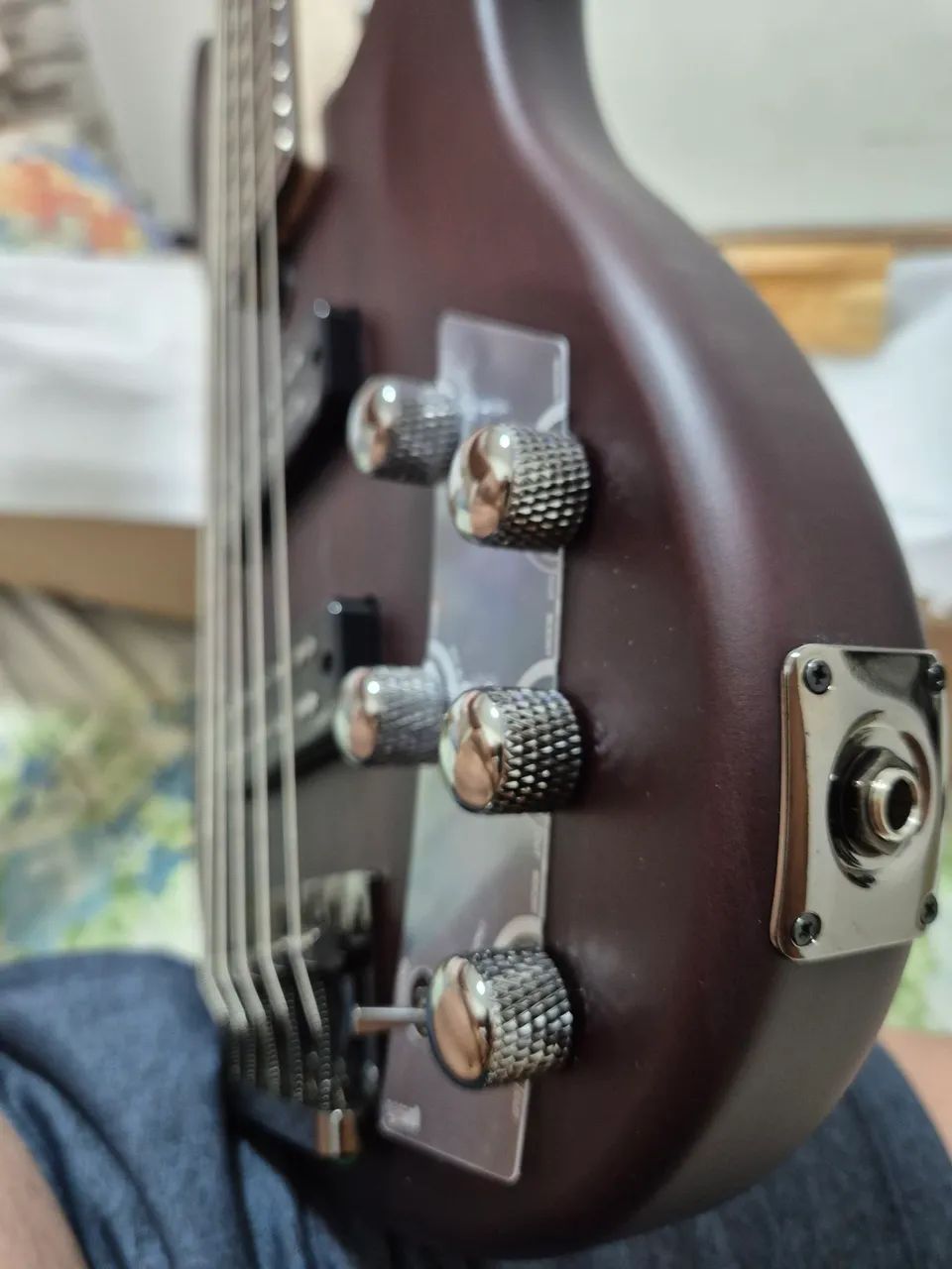 Contrabaixo Yamaha TRBX 505 novo - Foto 4