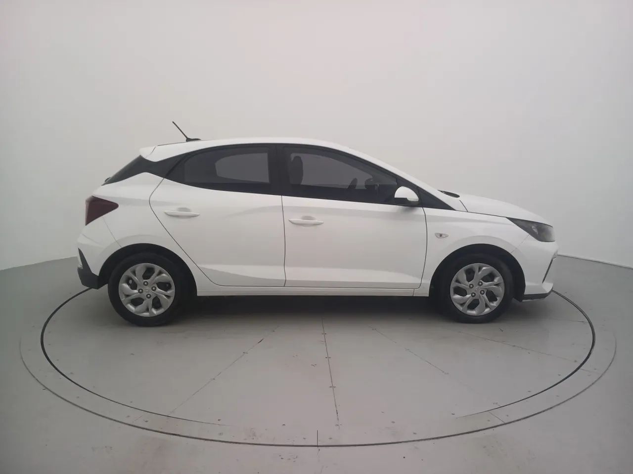 Hyundai HB20 Comfort 1.0 Flex 12V Mec., foto 6 de 18